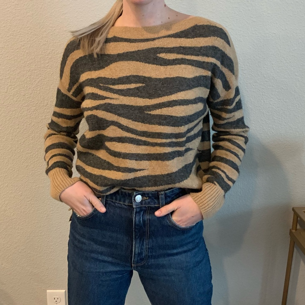 Zebra / animal print sweater